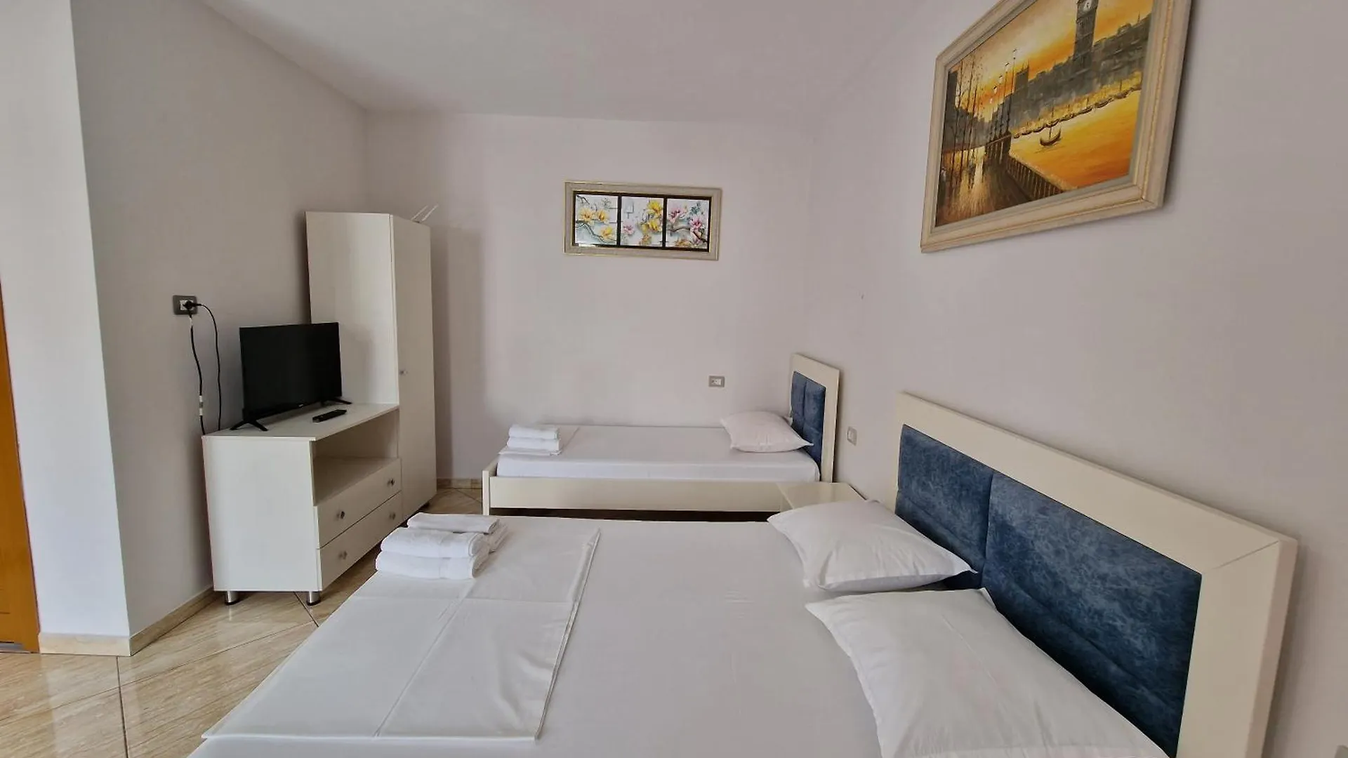 קסאמיל Hotel Fabio אלבניה