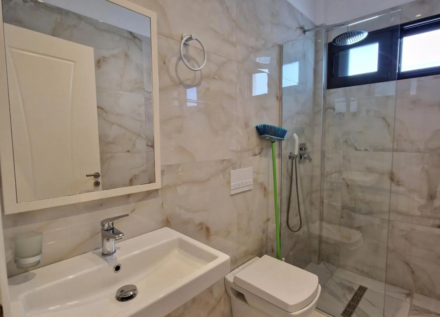 קסאמיל Hotel Fabio אלבניה
